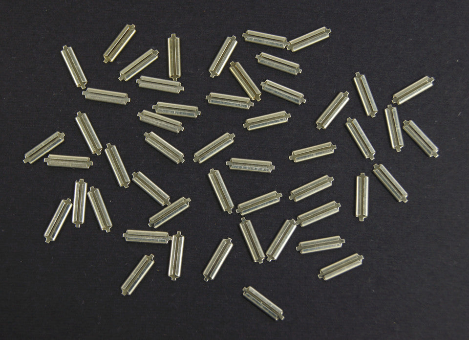 MEC 26-070 HOn3 Code 70 slide-on conductive metal rail joiners